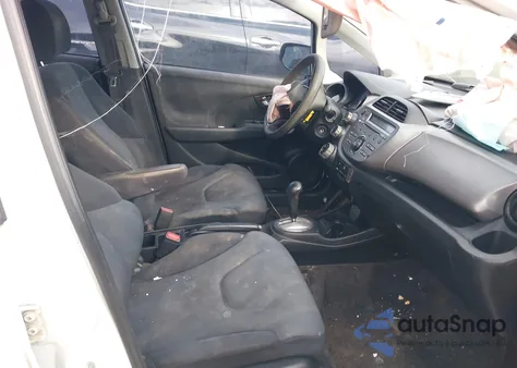 2009 Honda Fit from USA, damaged, VIN JHMGE88299S038010